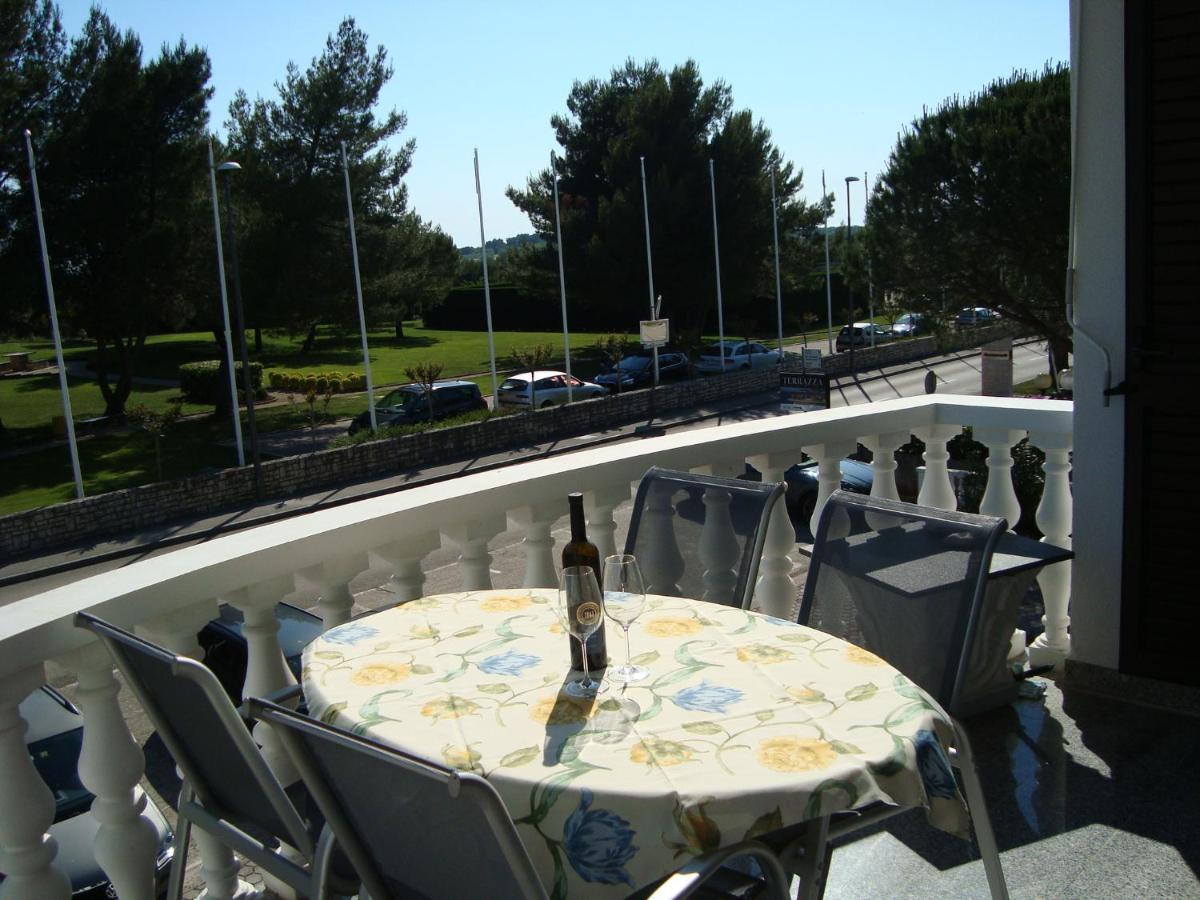Apartman Carmen Crveni Vrh Luaran gambar